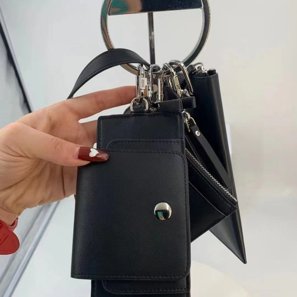 OSOI Banglering Black Bag - Picture 5 of 9